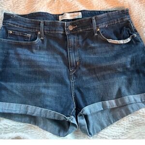 Levi Strauss signature women's  High Rise Denim Shorts Dark Wash Cuffed Size 18